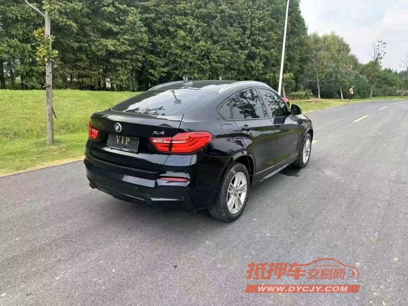 苏州17年宝马X47