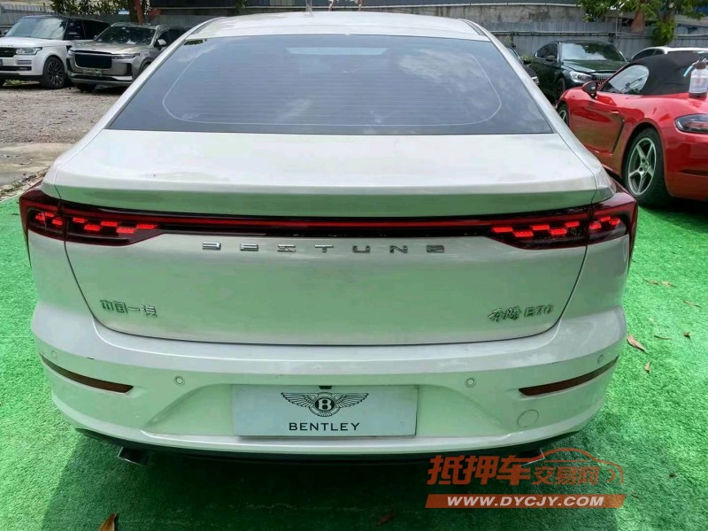 廣州23年奔騰B704