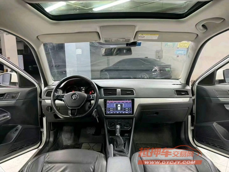 成都16年大众朗逸9