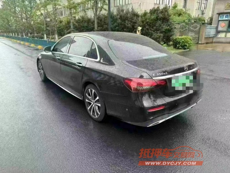 淮安22年奔馳E8