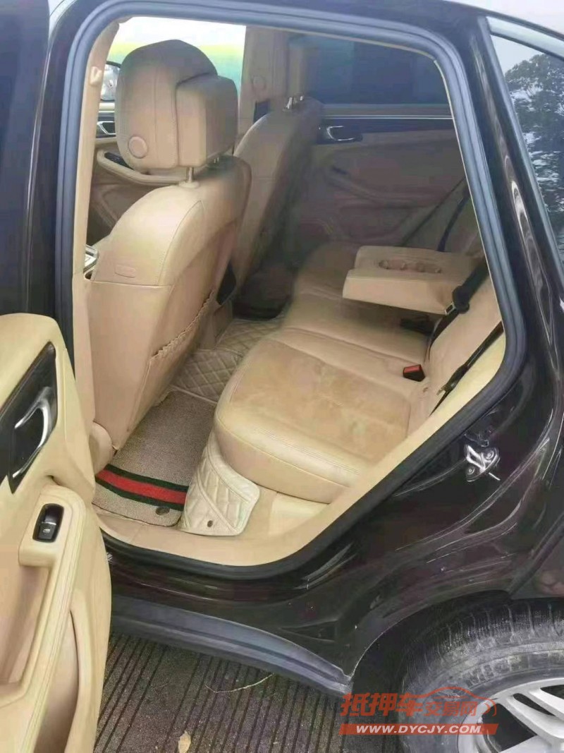 苏州15年保时捷Macan3