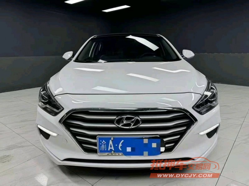 成都18年现代名图1