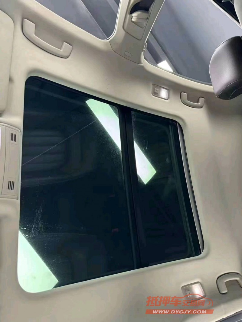 成都21年大众辉昂8