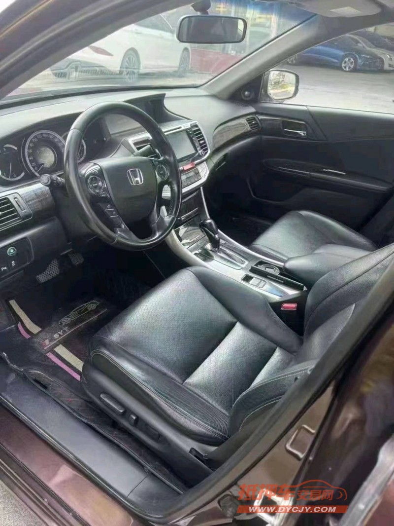 菏泽15年本田雅阁4