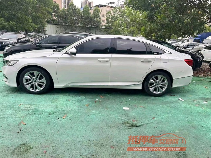 广州19年本田雅阁4