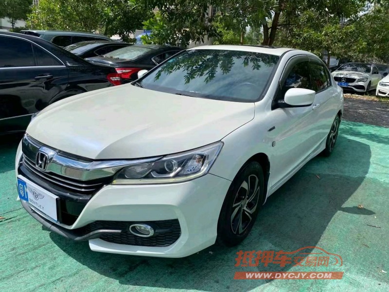 广州17年本田雅阁2