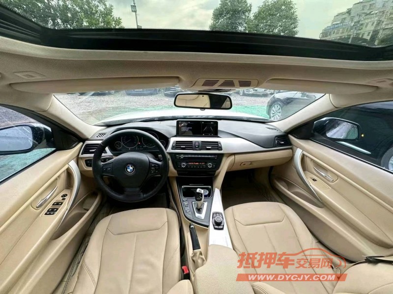 广州15年宝马3系8