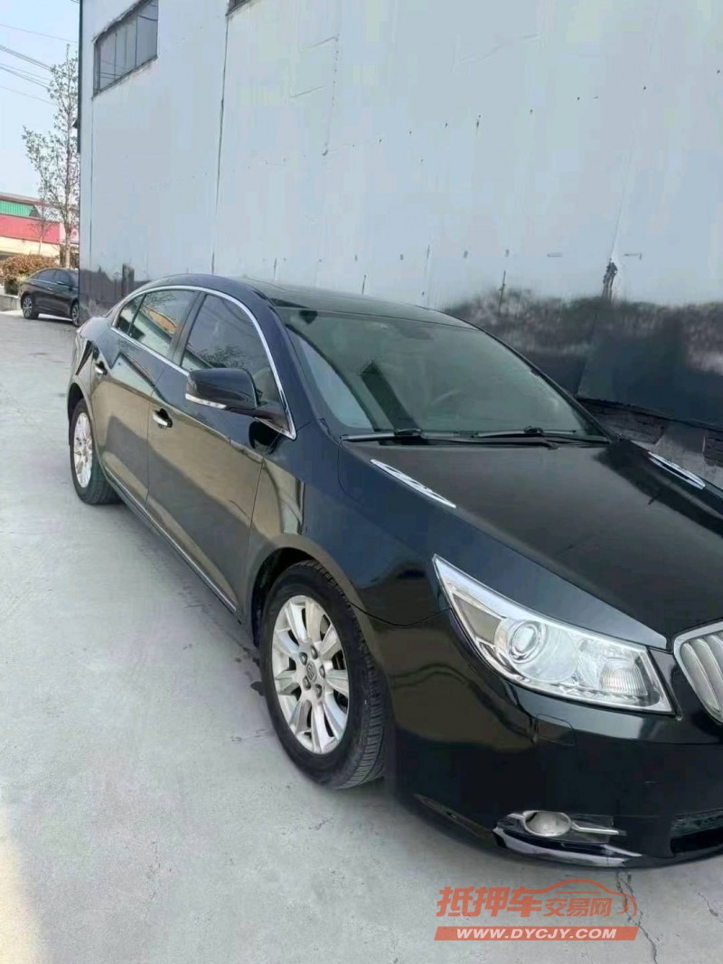 菏泽12年别克君越5