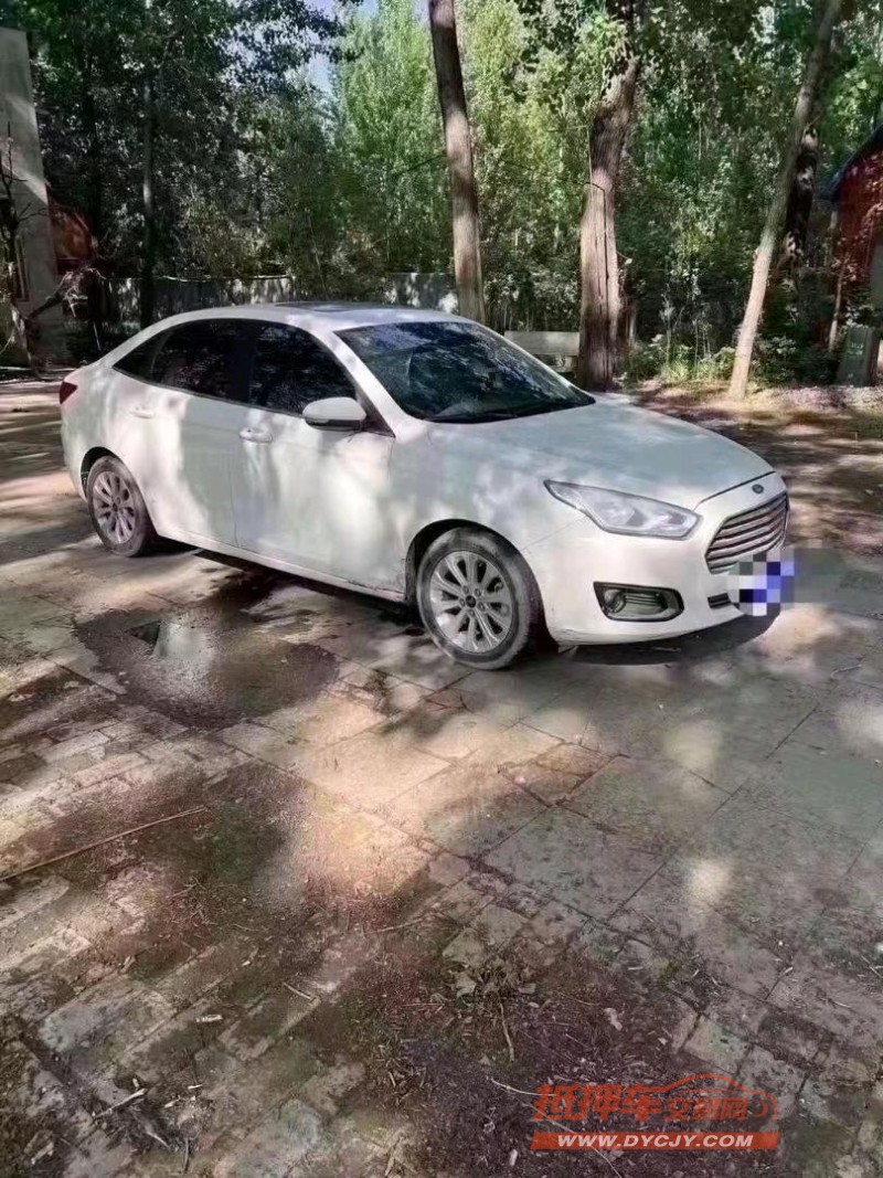 菏泽17年福特福克斯2