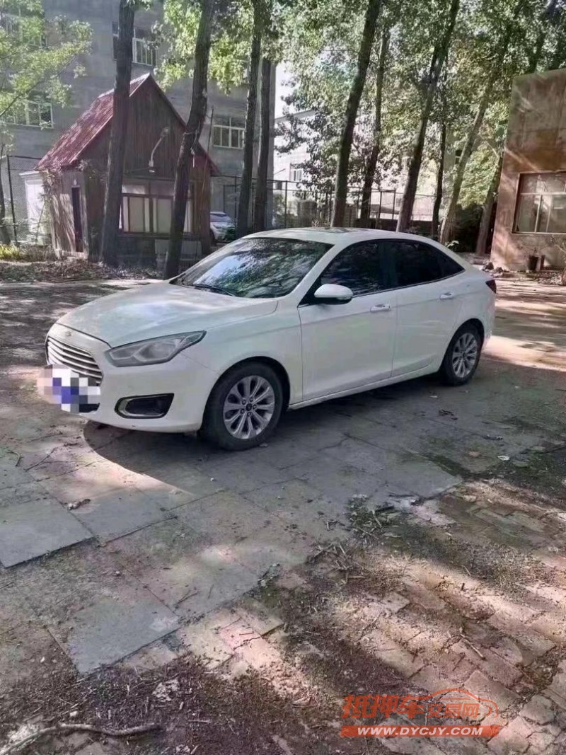 菏泽17年福特福克斯3