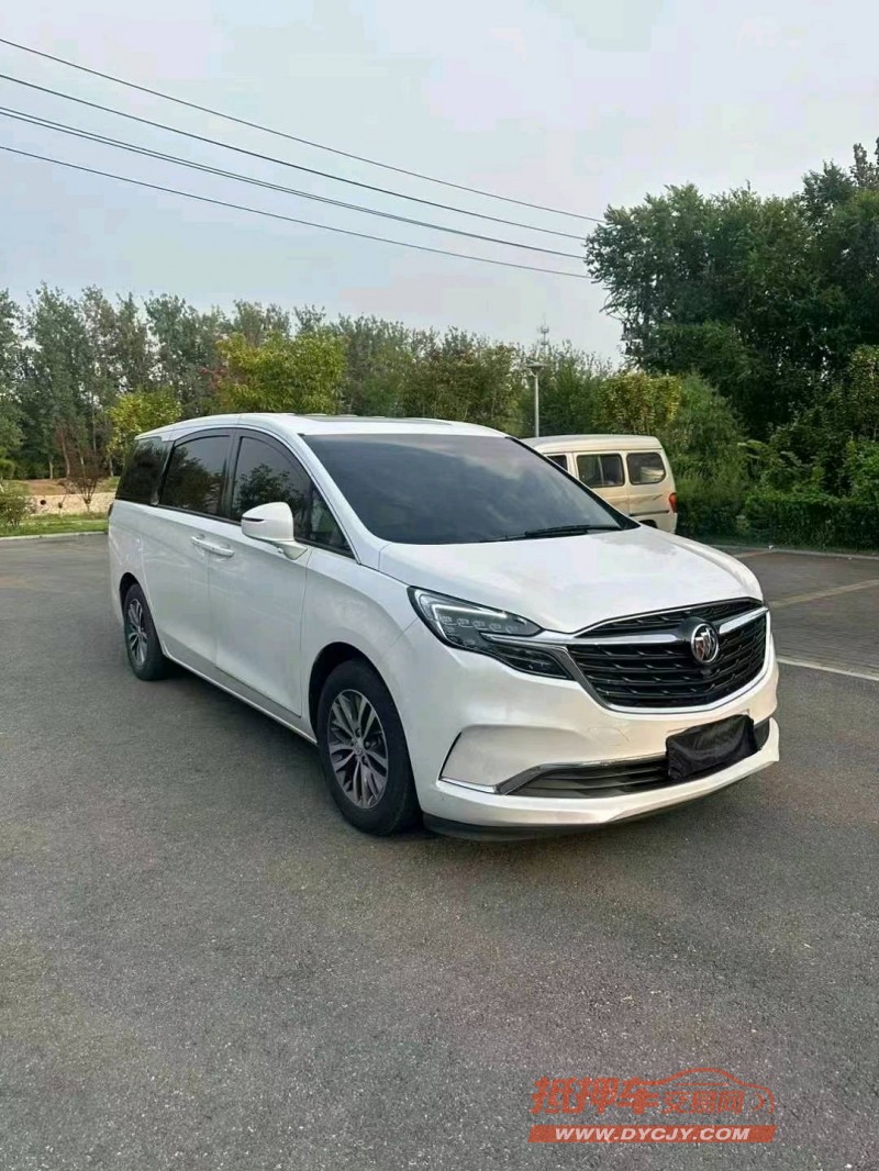 菏泽21年别克GL82