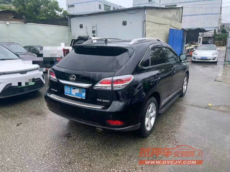 广州12年雷克萨斯RX8