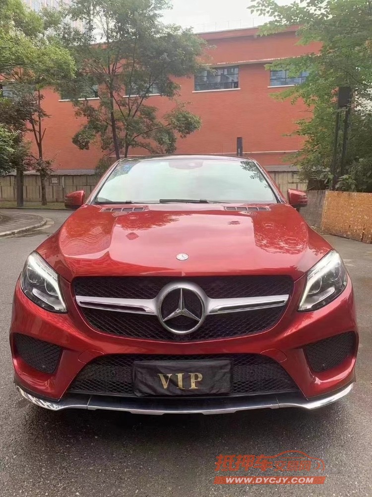 成都17年奔驰GLE1