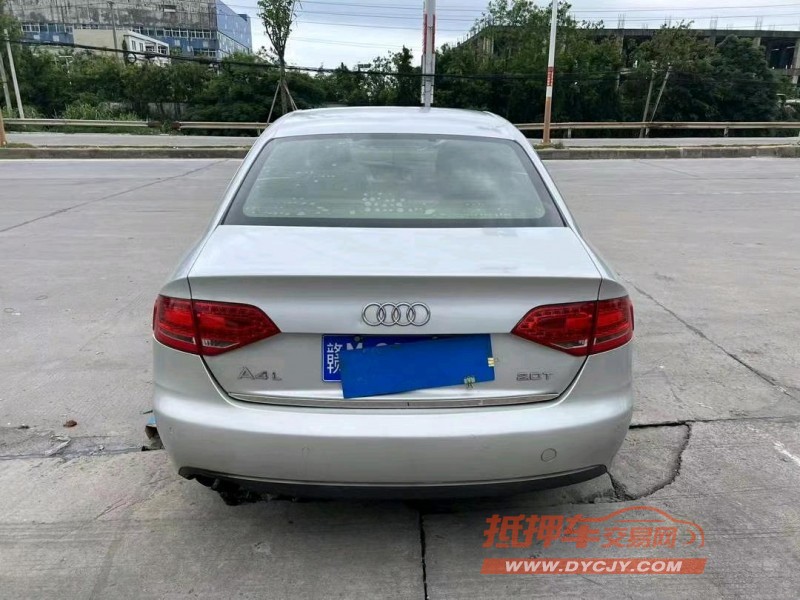 潮州10年奧迪A4L9