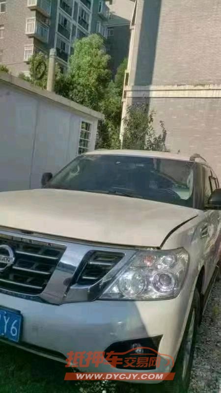 武汉17年日产途乐1