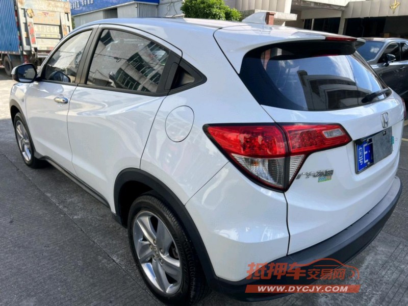 中山21年本田缤智4