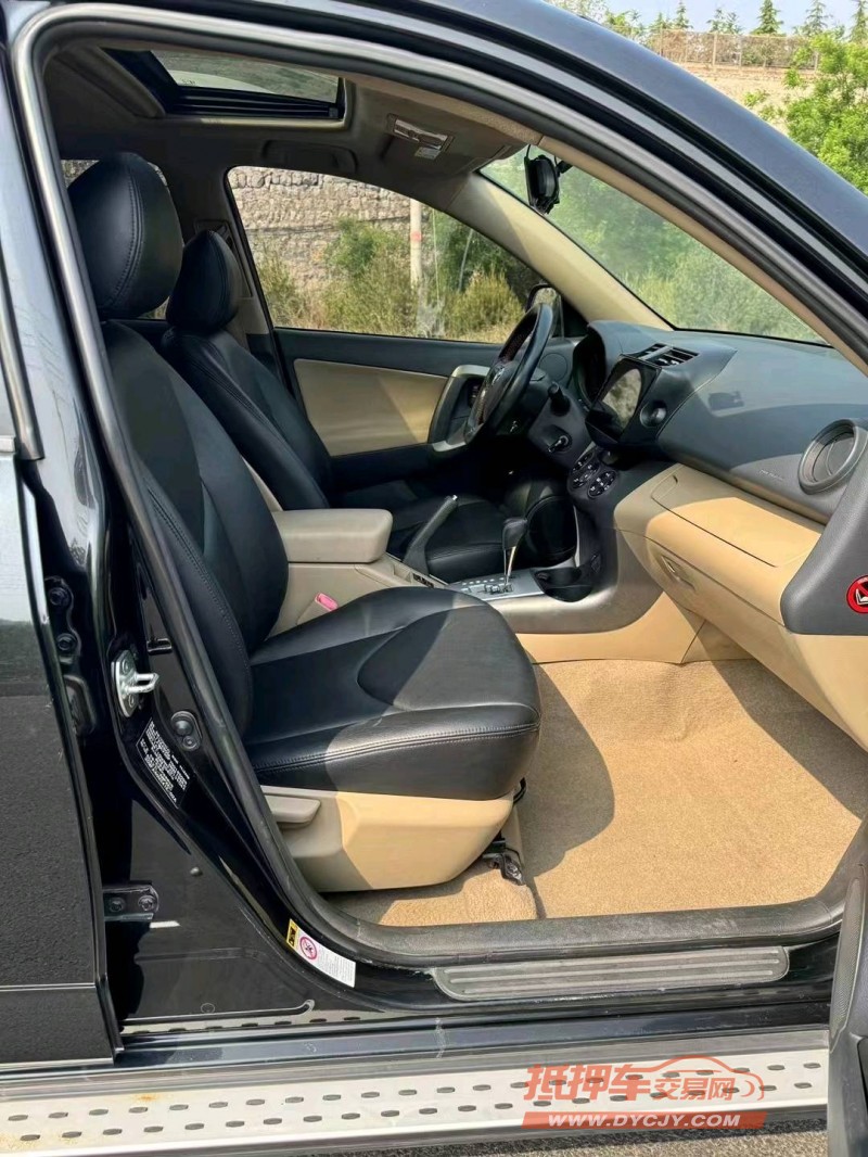 邯鄲13年豐田RAV47