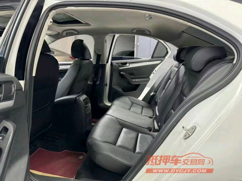 成都18年大众速腾7