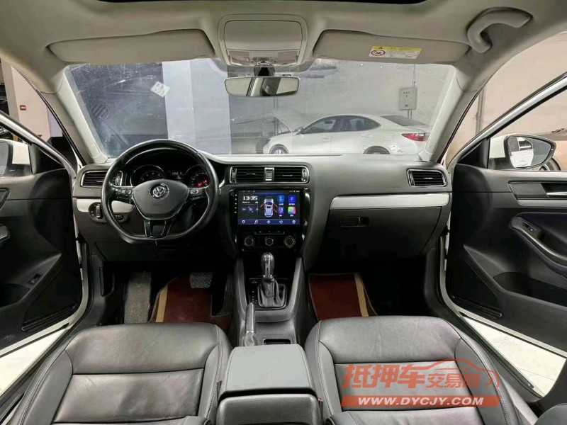 成都18年大众速腾8