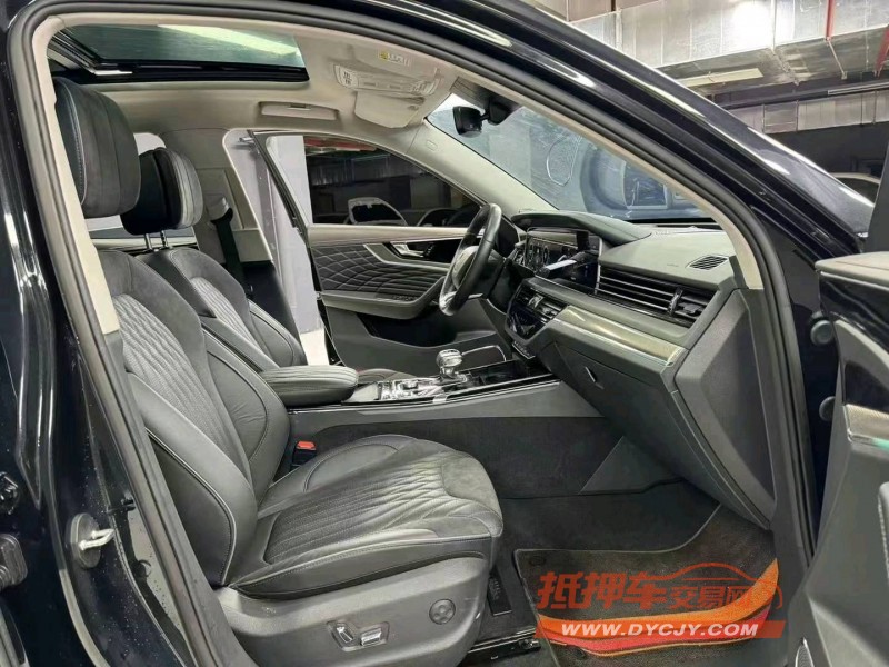 成都22年红旗HS57