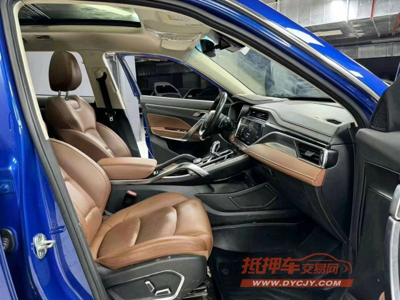 成都20年吉利博越7