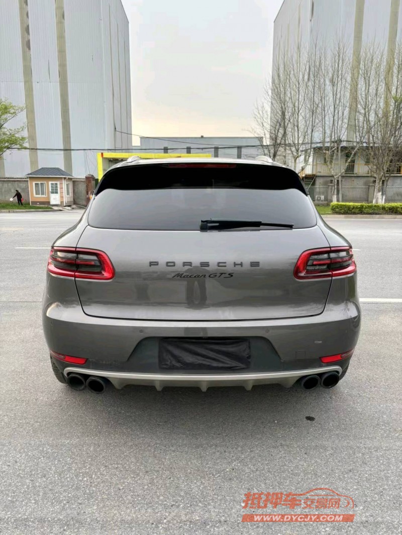 宿迁16年保时捷Macan9