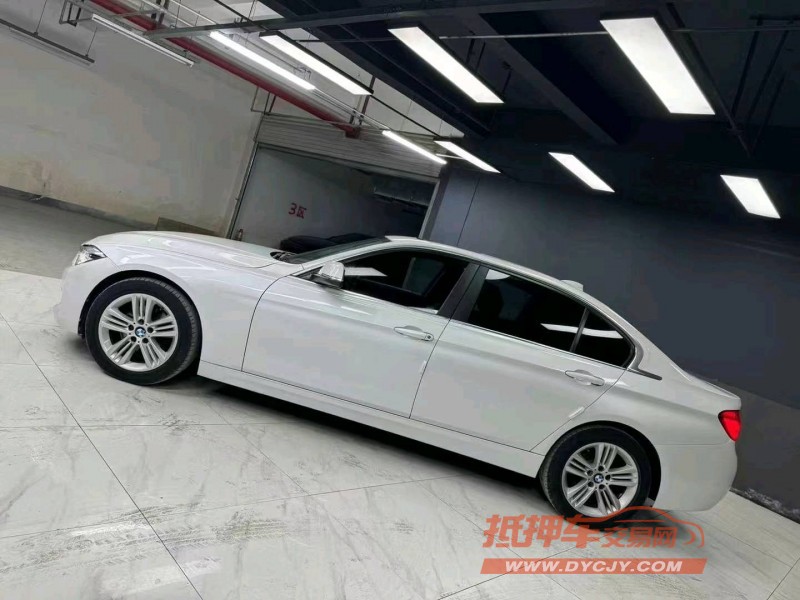 成都17年宝马3系3