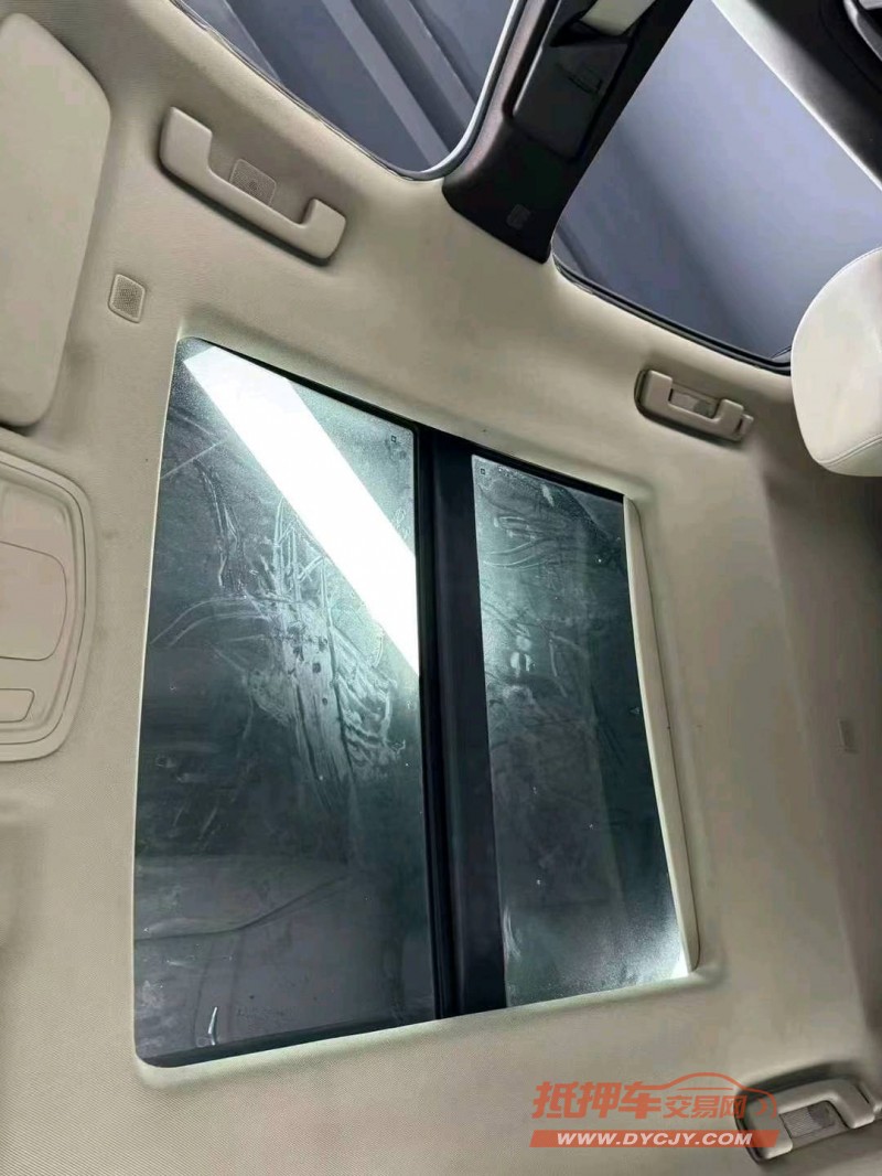 成都17年凯迪拉克XTS9