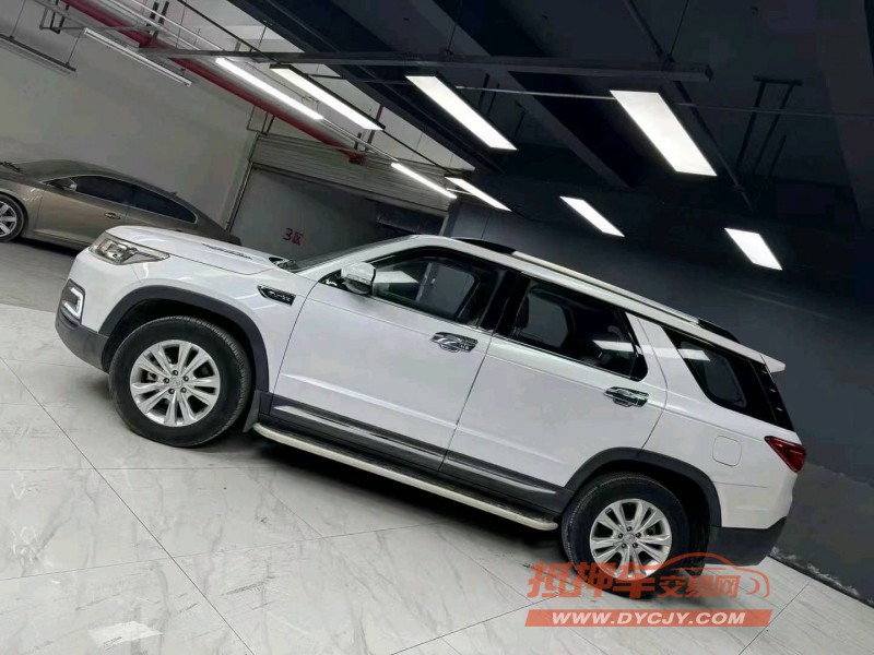 成都17年长安汽车CS953