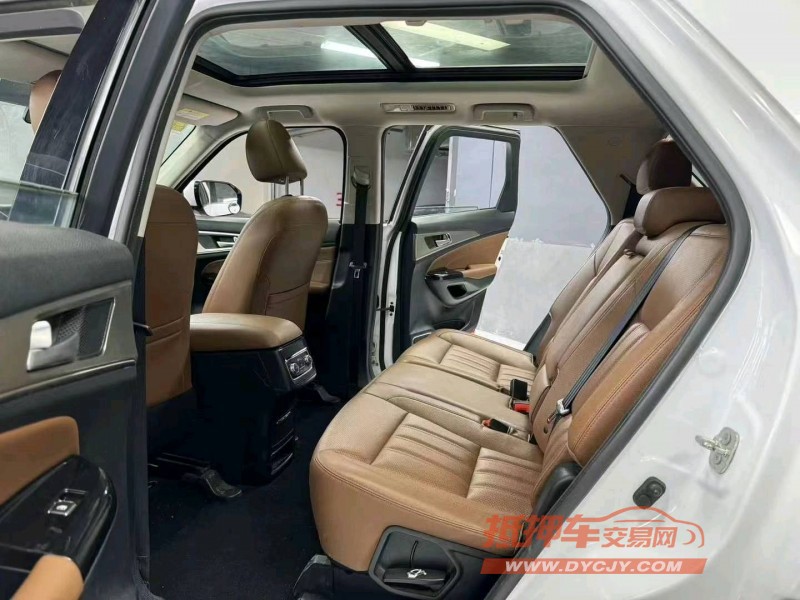 成都17年长安汽车CS956