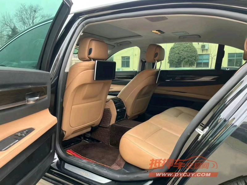 济南15年宝马7系4