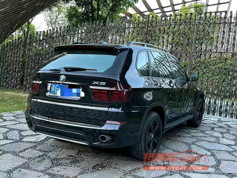 广州13年宝马X57