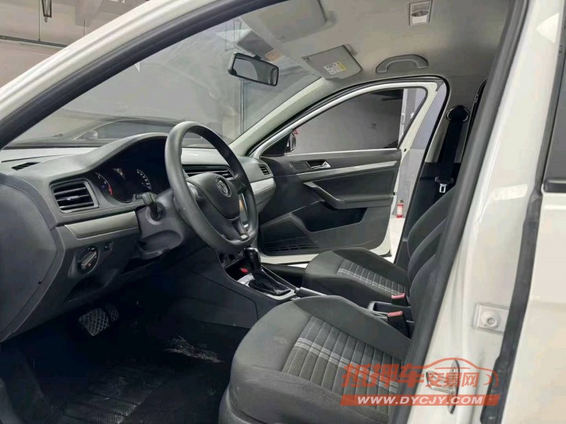 成都21年大众朗逸5