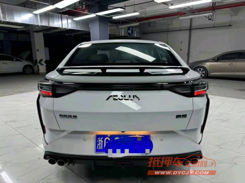 成都22年东风奕炫8