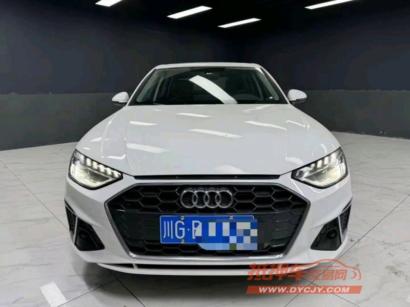 成都21年奥迪A4L1