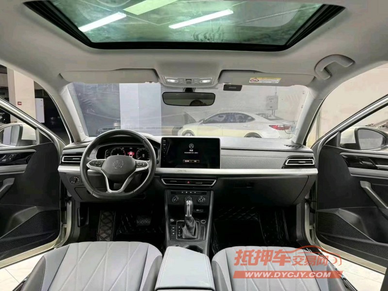 成都22年大众朗逸6