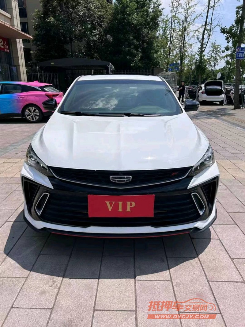 成都22年吉利缤瑞1