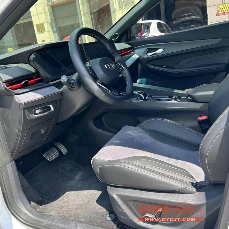 成都22年吉利缤瑞6