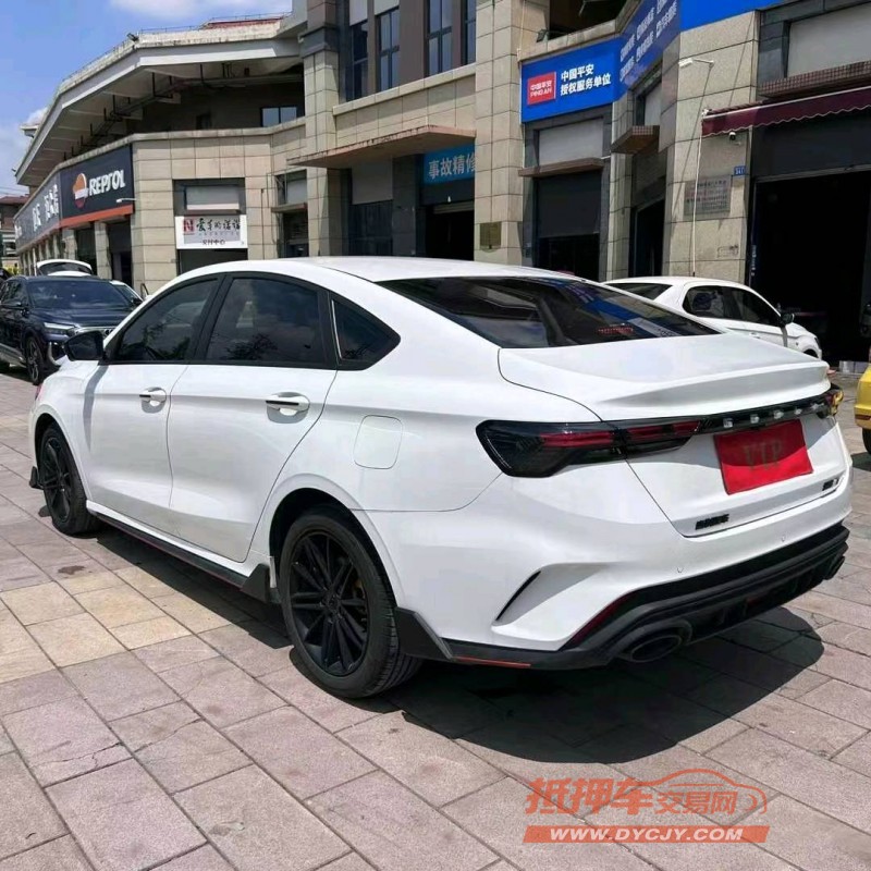 成都22年吉利缤瑞7