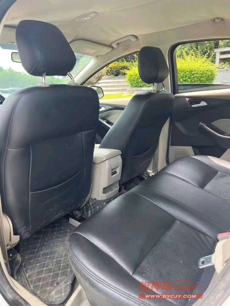 江门16年福特福克斯4