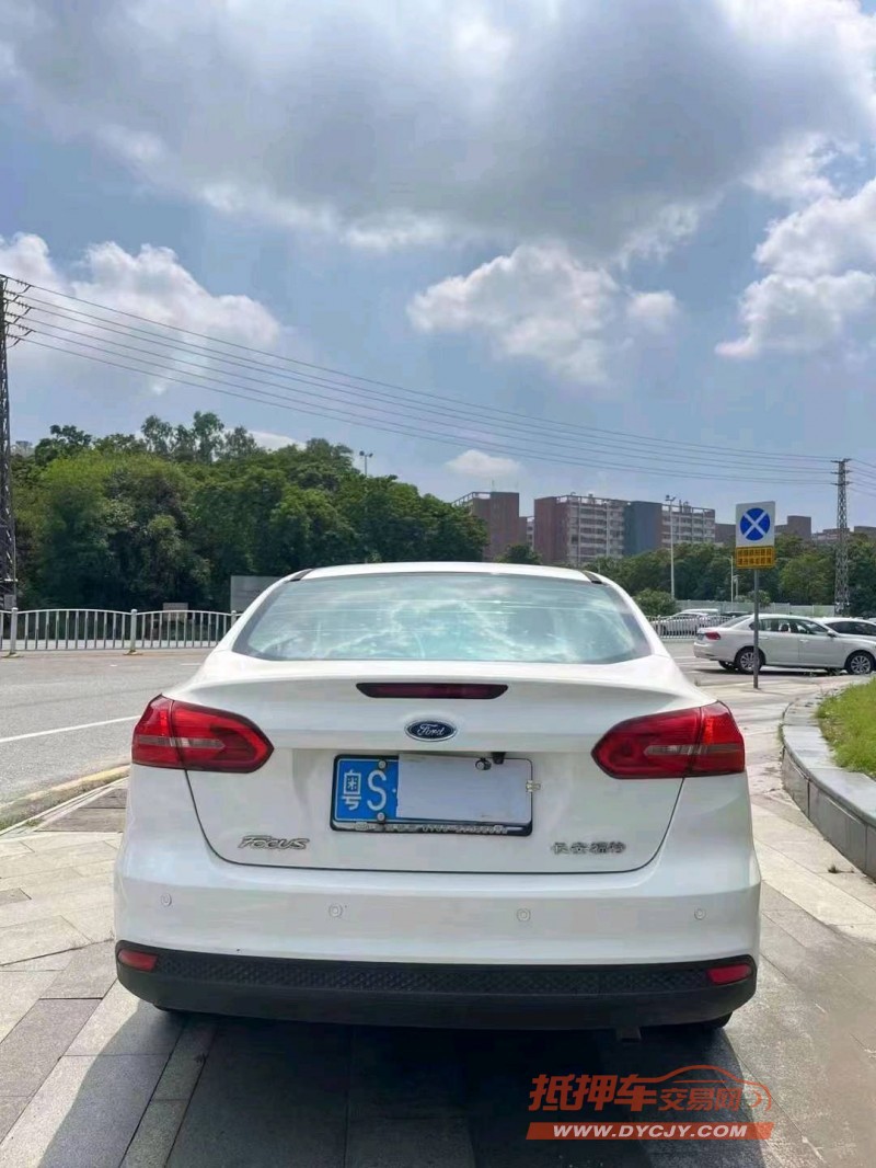 江门16年福特福克斯6