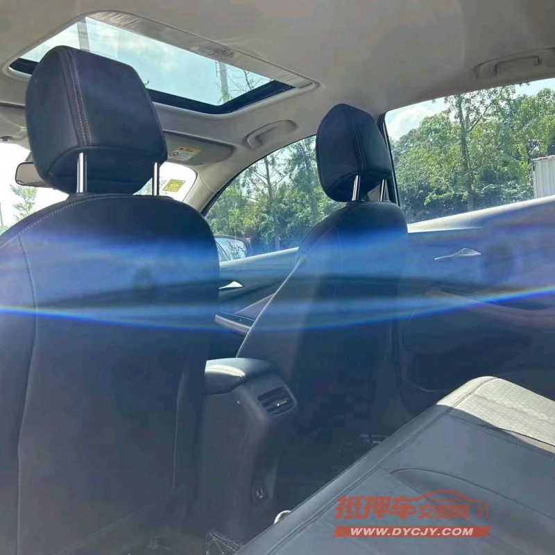 成都22年别克威朗4