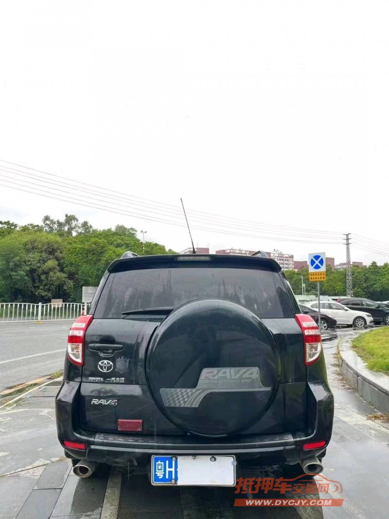 江门11年丰田RAV42