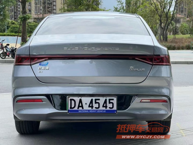 东莞23年比亚迪秦9