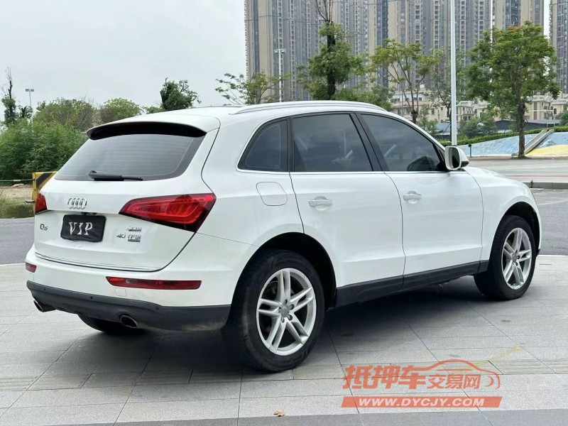 东莞17年奥迪Q58