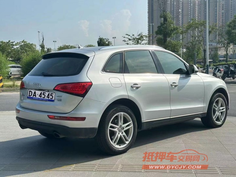 东莞13年奥迪Q58