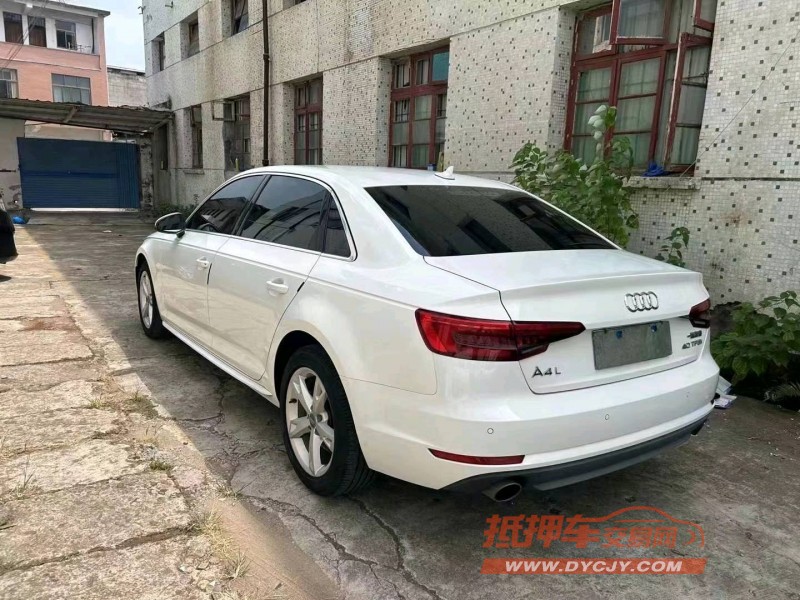 苏州17年奥迪A4L9