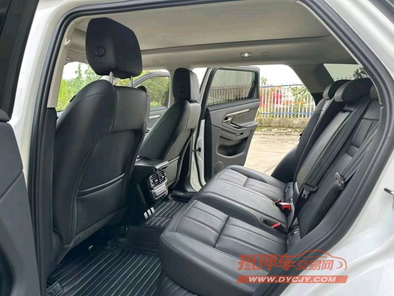 徐州22年路虎极光7