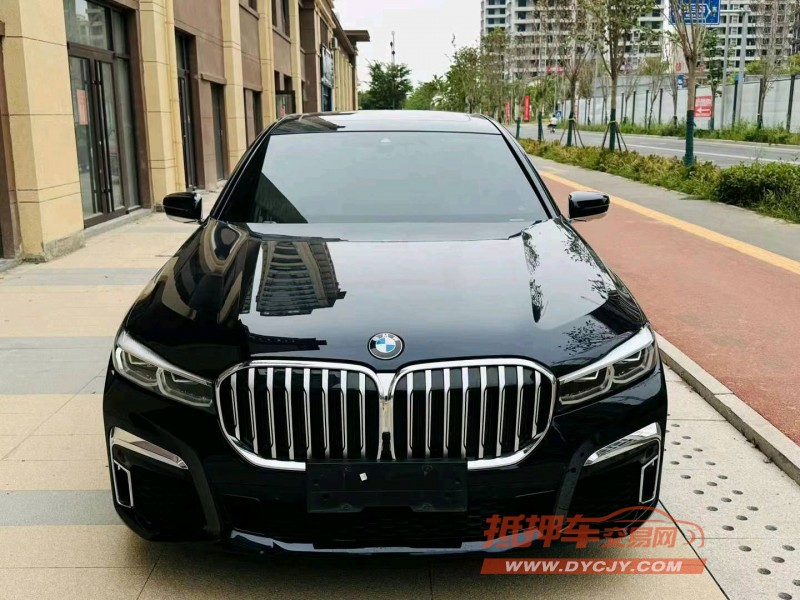 潍坊22年宝马7系1