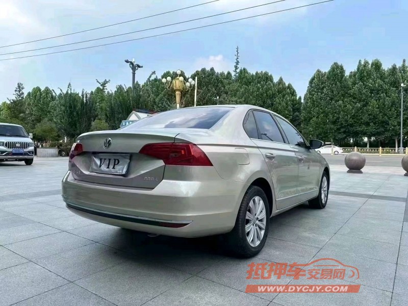 枣庄18年大众宝来8